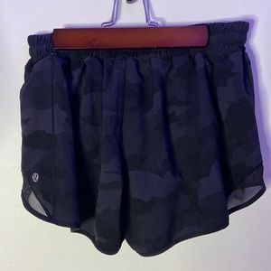 Hotty Hot Low-Rise Lined Short 2.5"